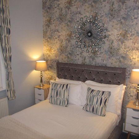 Ashmira Guest House Weymouth Eksteriør billede