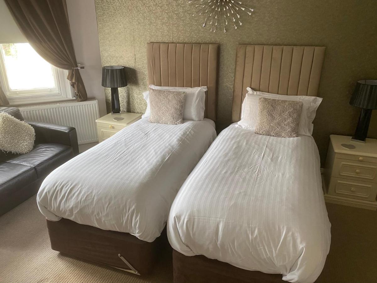Ashmira Guest House Weymouth Eksteriør billede