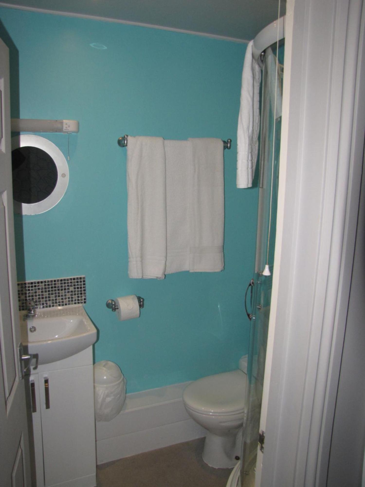 Ashmira Guest House Weymouth Eksteriør billede