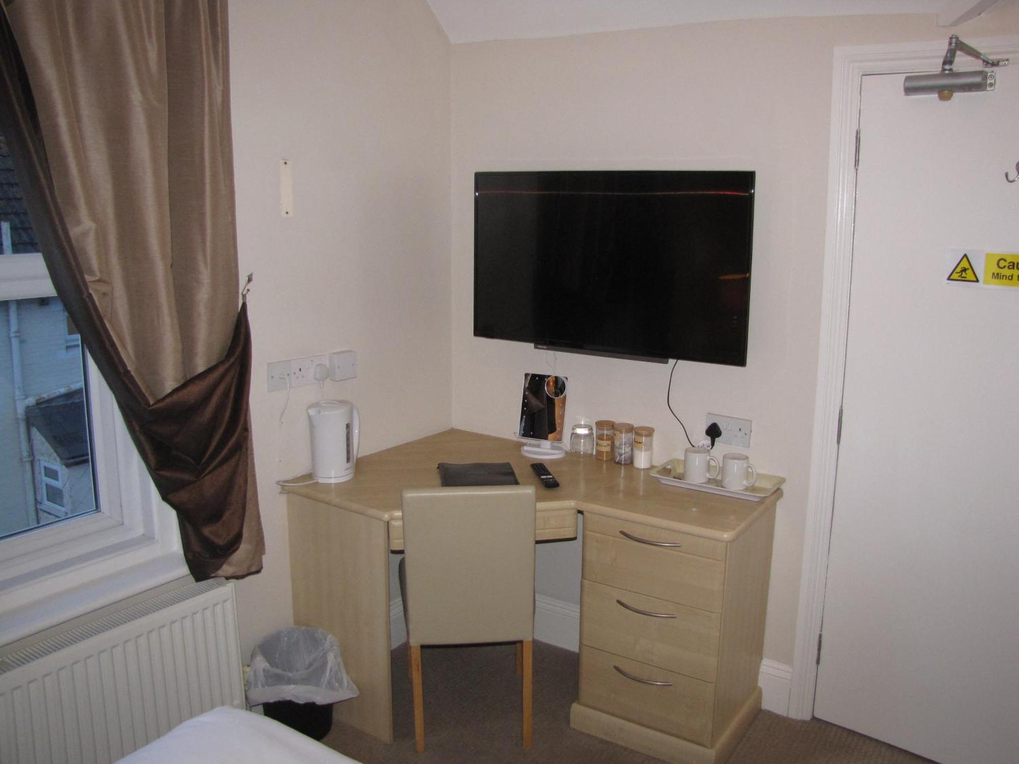 Ashmira Guest House Weymouth Eksteriør billede