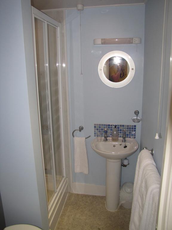 Ashmira Guest House Weymouth Eksteriør billede